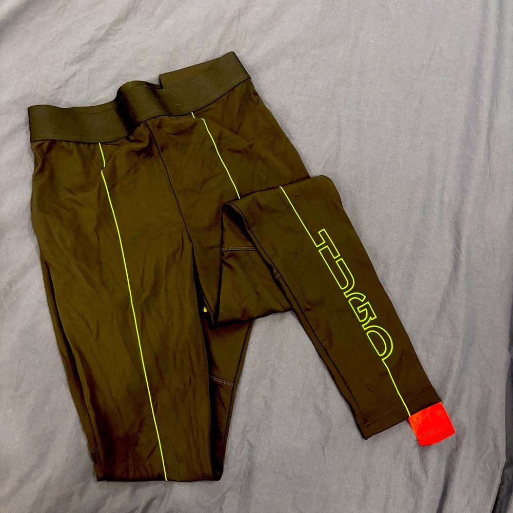 HUGO Active Leggings ~ Men’s Small